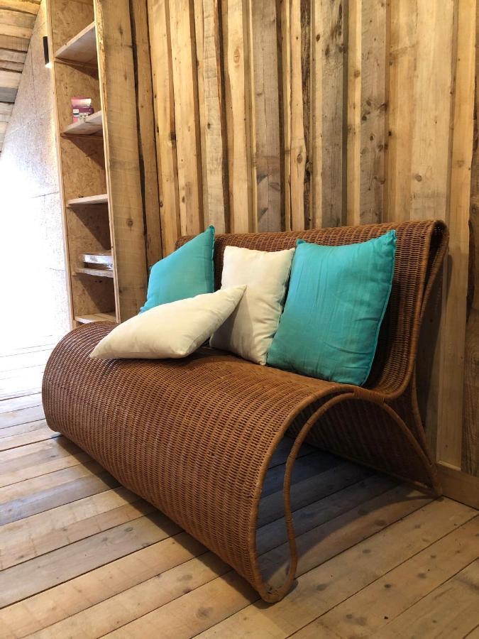 מנהיי Le Repos Du Nomade B&B 7 Personnes מראה חיצוני תמונה